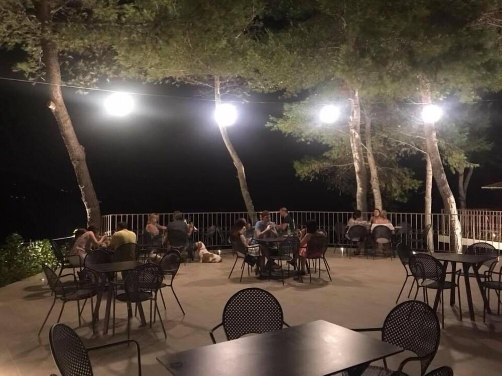 Vasilikí Celia Apartments מראה חיצוני תמונה