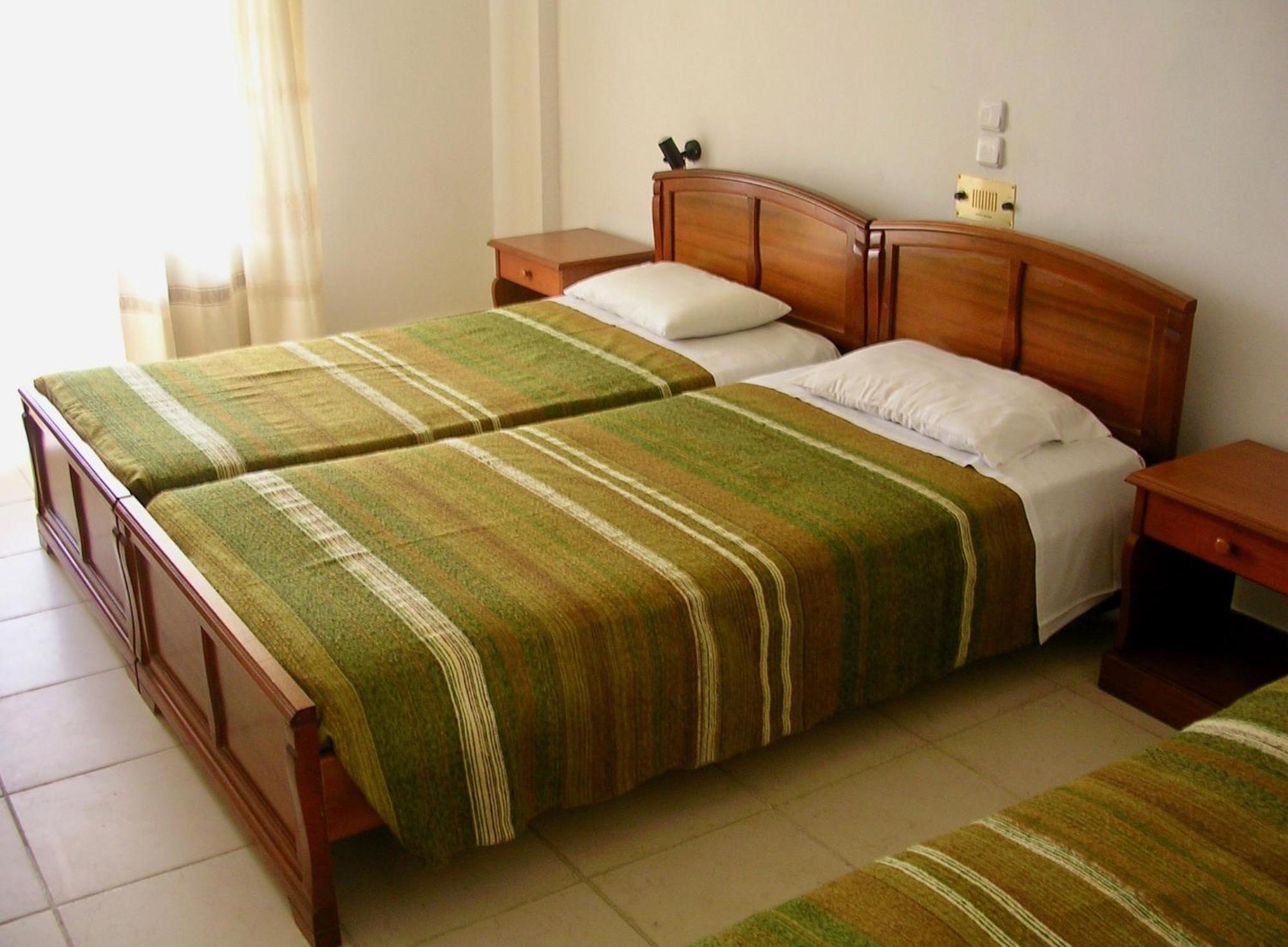 Vasilikí Celia Apartments מראה חיצוני תמונה
